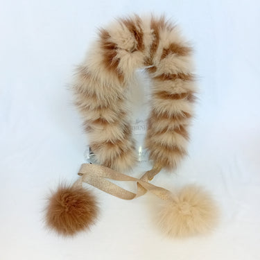SET Hat and scarf with two-tone fox fur