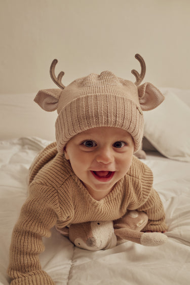 Little Deer Hat