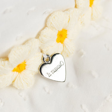 Cappello corolla in popeline plumeti con cinturino margherite